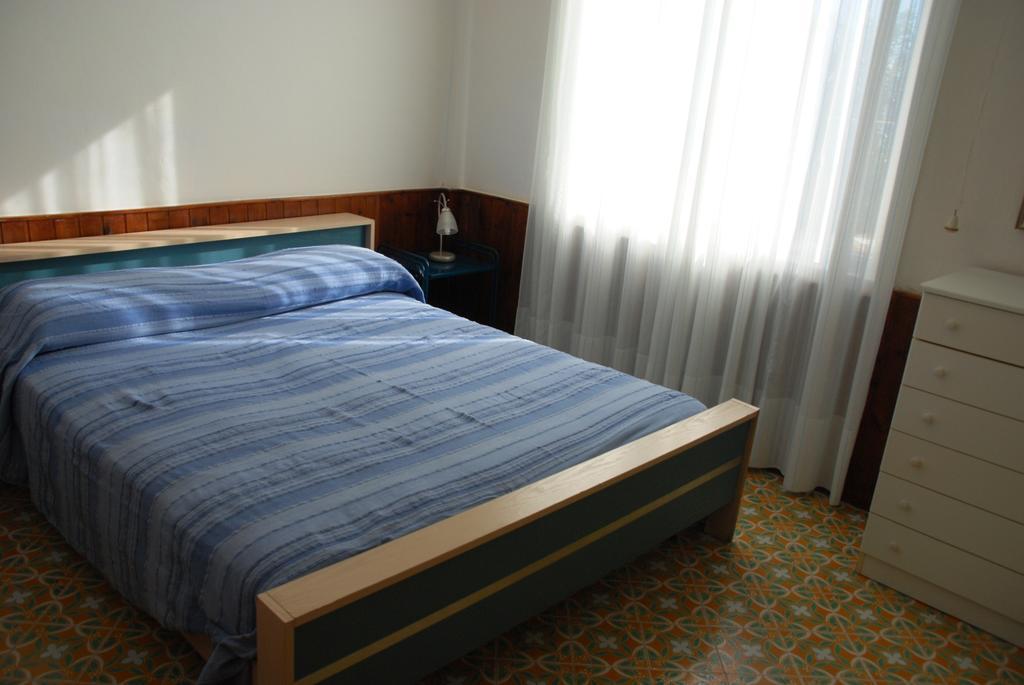 Taormina Isola Bella Apartment - Taormina Holidays Rum bild